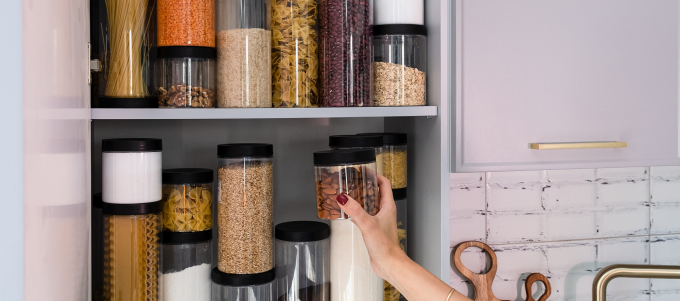 Продукти довгого зберігання: повний список та поради